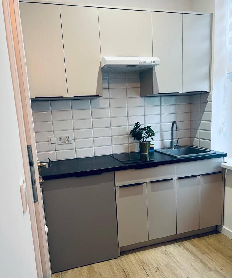 Piekny Apartament Na Stachowicza Krasków Exteriör bild